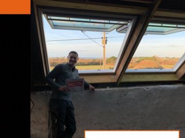 Création de deux Velux Jumo UK08
134 cm par 140 cm
Et ouverture à projection pour profiter de la vue mer !!!

Joyeux anniversaire en retard à Yohann 🥳...